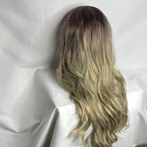 Ombre Blonde Long Wavy Hair Wig